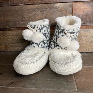 Kohl’s tribal print bootie slippers